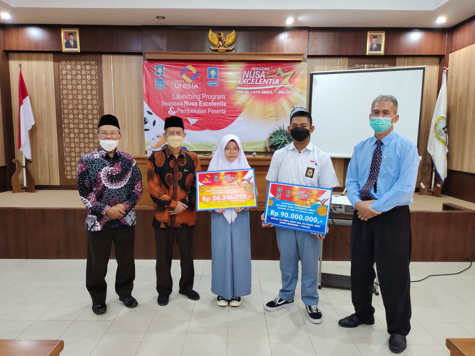 Beasiswa NEXT - Meraih Mimpi Merajut Cita-Cita