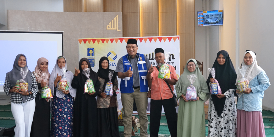 Sukses Usahane, Barokah Rejekine”, Lazis Unisia Perkuat Komunitas Gerobak Barokah Lewat Pengajian dan Halal Bihalal